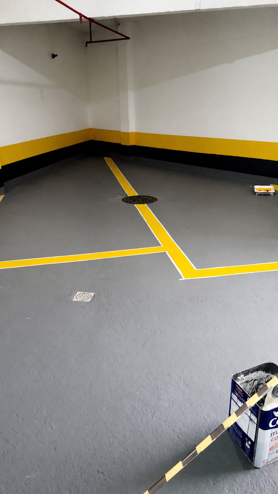 Pintura e demarcação de garagem